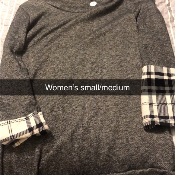 Women’s sweater - Picture 2 of 2
